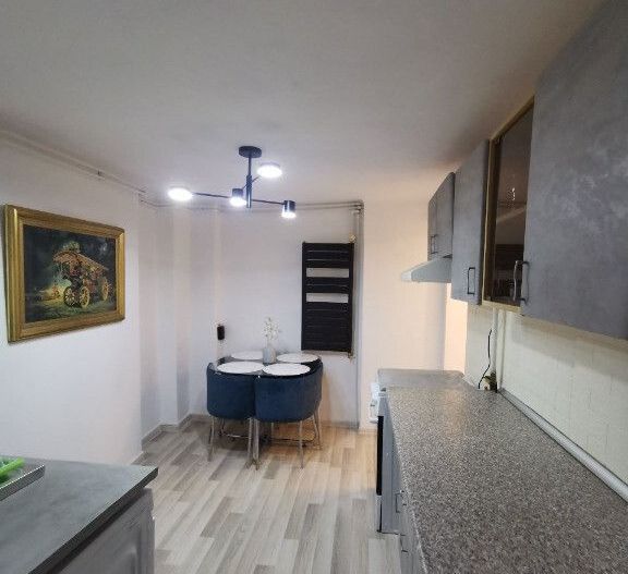 Apartament 2 camere decomandat, Centrală Proprie, Piata Unirii - Poză 6