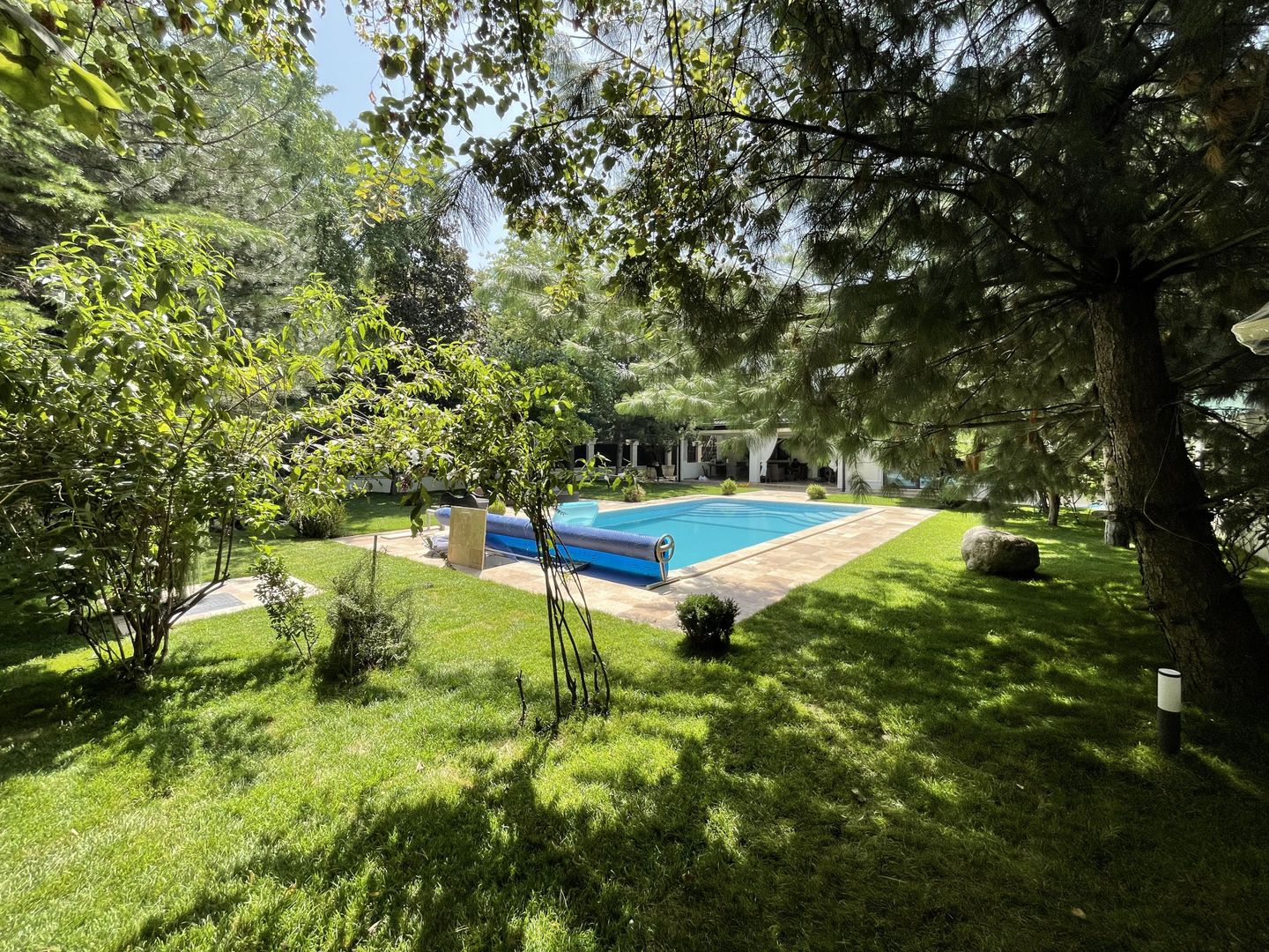 Vila Individuala cu arhitectura superba | 1128mp Teren | Piscina - Poză 10