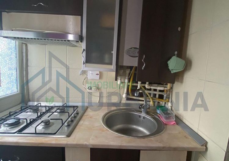 Apartament cu 2 camere de vânzare, mobilat și utilat, zona Podu Roș - Piața Nicolina, Iași - Poză 7