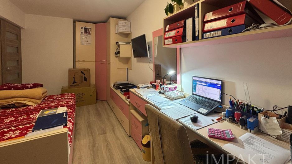 Spațiu cât o casă - 110mp - Apartament cu 4 dormitoare - Poză 13