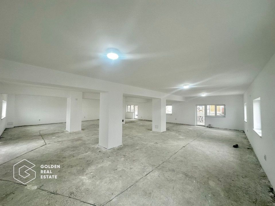 Cladire cu destinatie comerciala,800mp, D,P+2Etaje,locatie exceptionala - Poză 12
