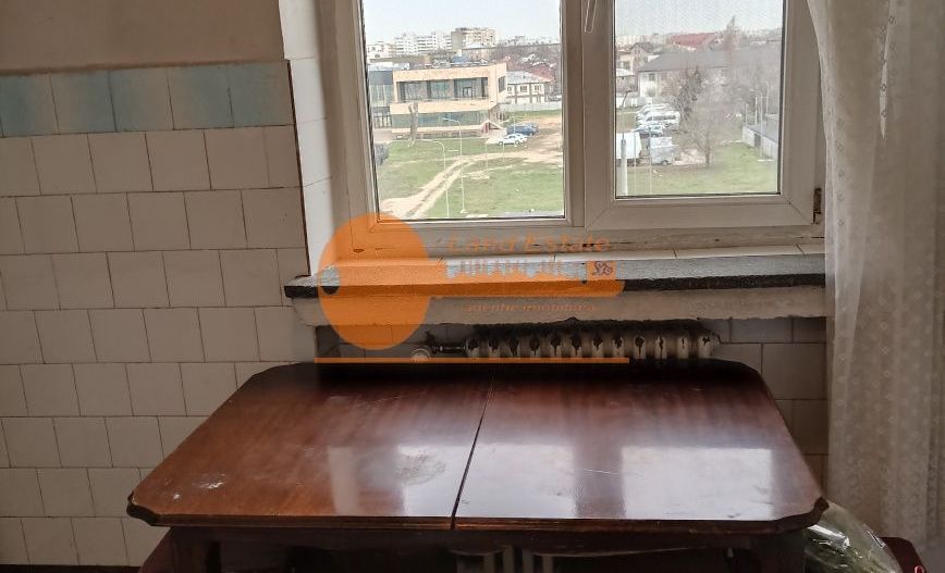 Garsoniera Ho si Min ( bloc rusesc-boxa ) - Poză 6