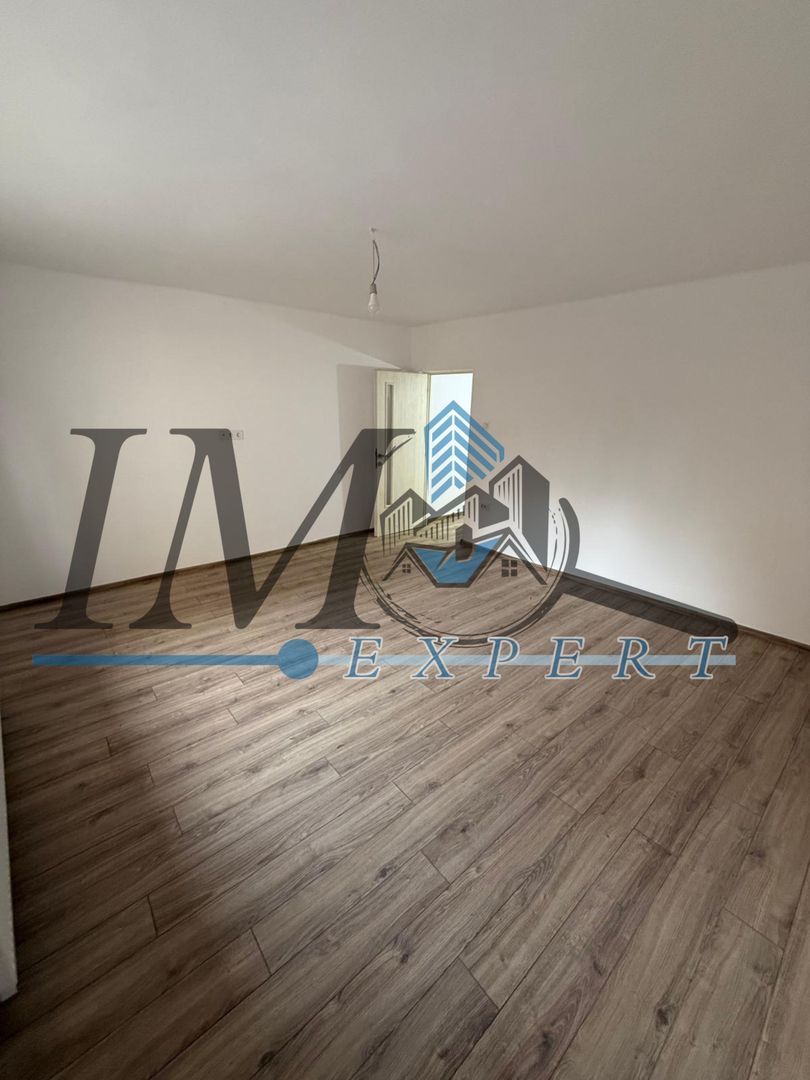 Casa de vanzare in zona Cetate alba Iulia - Poză 1