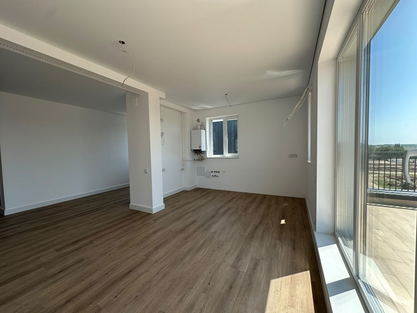 Vânzare Ap.2 Camere Pipera-Tunari - Poză 4