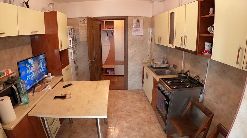 De închiriat – Apartament 3 Camere | Zona Peninsulă Constanta - Poză 5