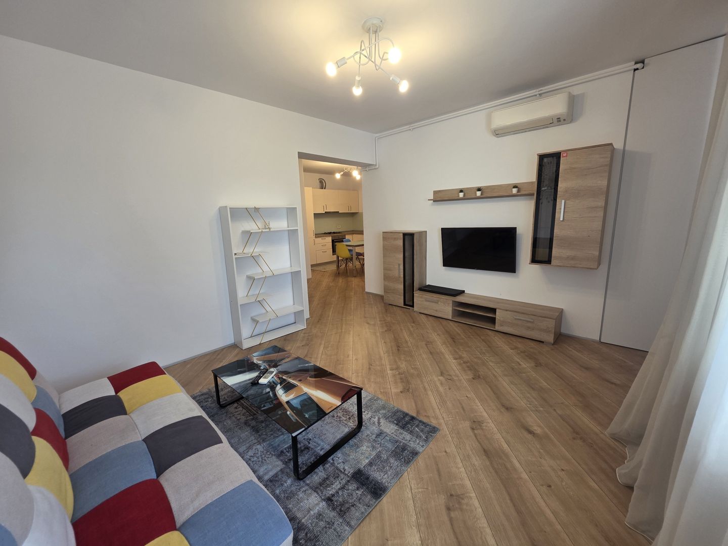 2 camere | 4 city | Pipera | Parcare - Poză 1