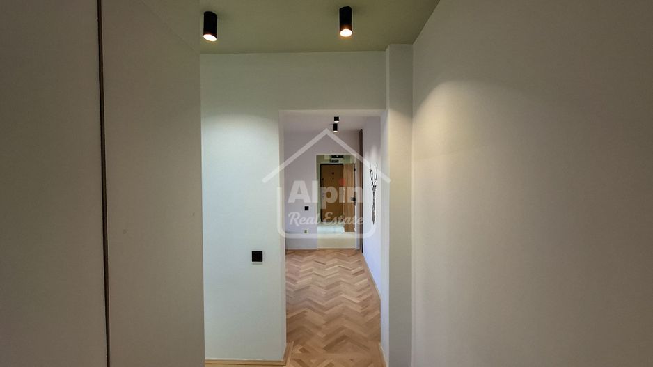 Finisaje Calitative I Centru Civic - Poză 13