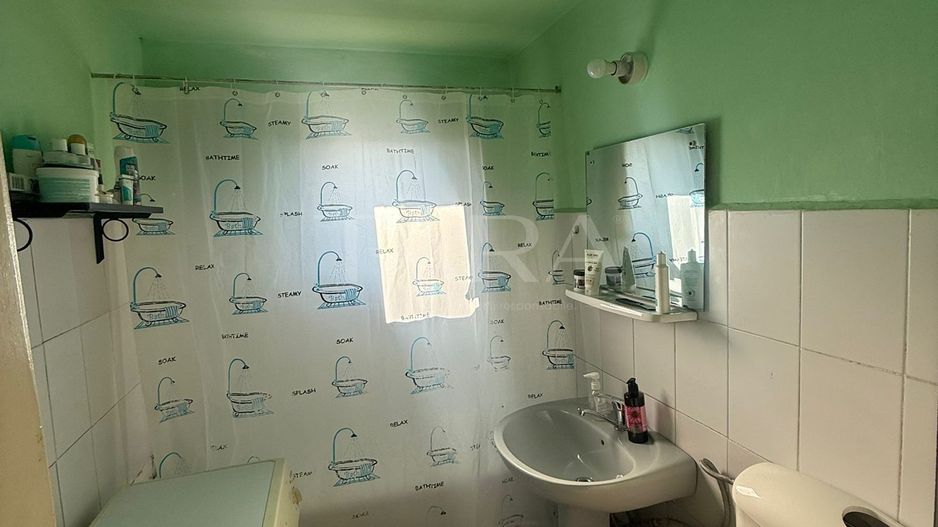 Apartament cu 2 camere de vânzare, in Baciu - Poză 5