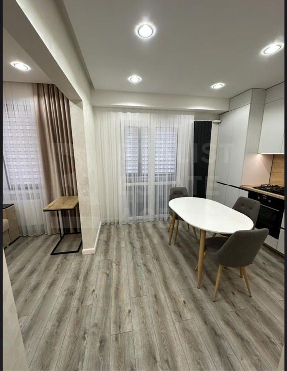 Chirie, apartament, 2 camere, strada Lev Tolstoi, Centru - Poză 4