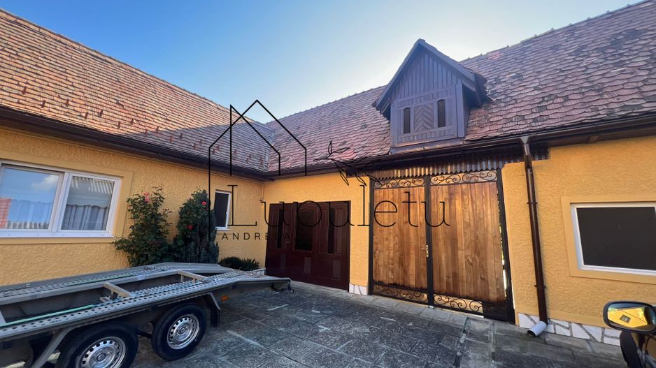 Casa de Vanzare Rasinari | 6 Camere | 200 MPU | Teren 979 MP | - Poză 26