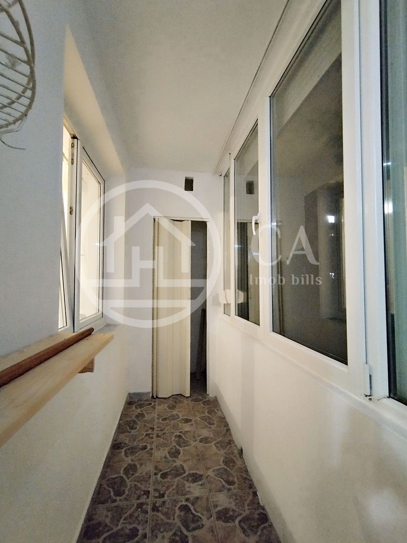 Apartament cu 2 camere de vanzare in zona Rogerius, Oradea - Poză 8
