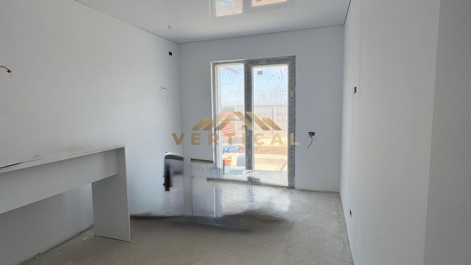 Super Casa 4 camere, parter, Comuna Berceni - Poză 8