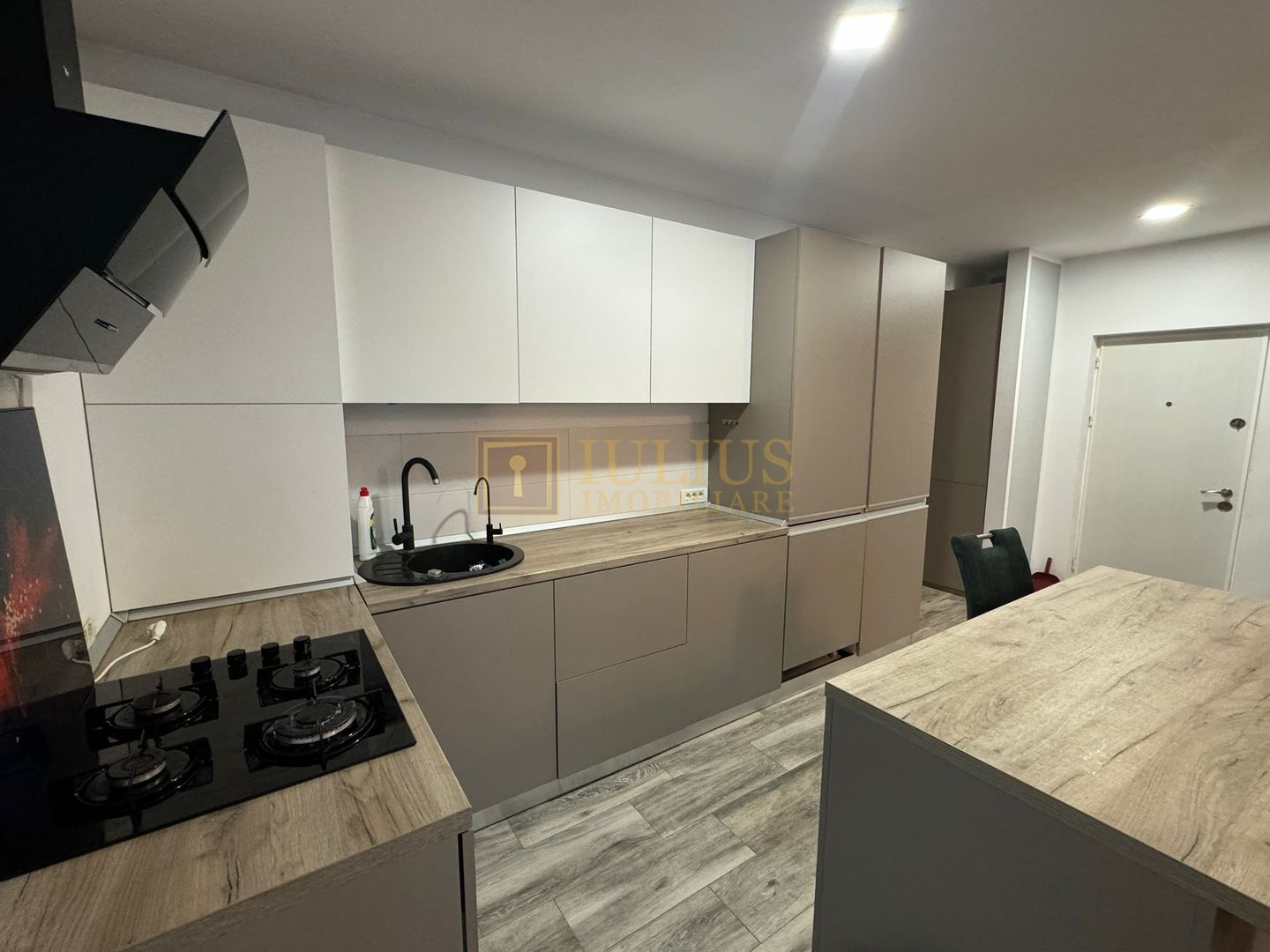 Braytim-2 Camere -Apartament la Vila-Mobilat -utilat - Poză 6