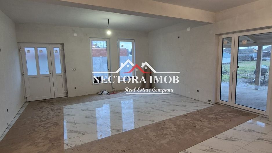 NECTORA IMOB-Casa 3 camere, 2 bai, 96 mp utili + 719 mp teren, terasa - Poză 1