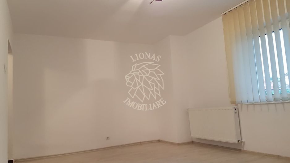 Apartament decomandat 3 camere-parcare-parter-Zona Imparatul Traian - Poză 4