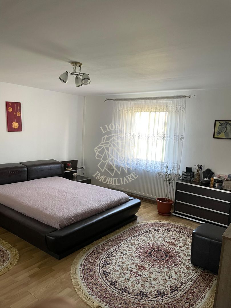 Casa 100 mp-teren 500 mp-panouri solare-anexa-foisor-Livezile - Poză 1