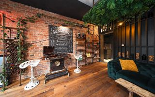 Bijuterie arhitecturală cu dotări smart in centrul Brasovului - Poză 2