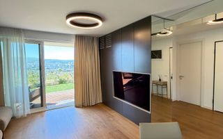 Apartament PREMIUM cu curte, terasă și lift cu acces direct în living - Poză 4