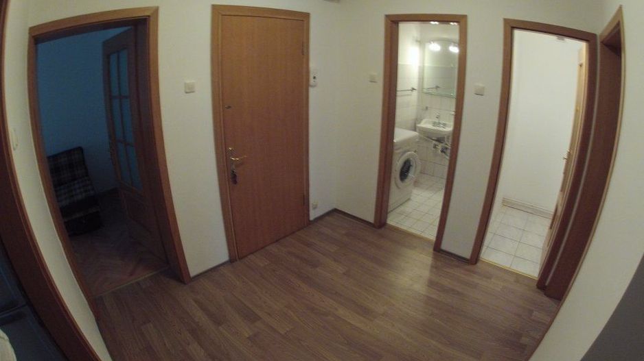 Apartament 3 camere + 2 bai in bloc vila.de 4 etaje, Racadau - Poză 1