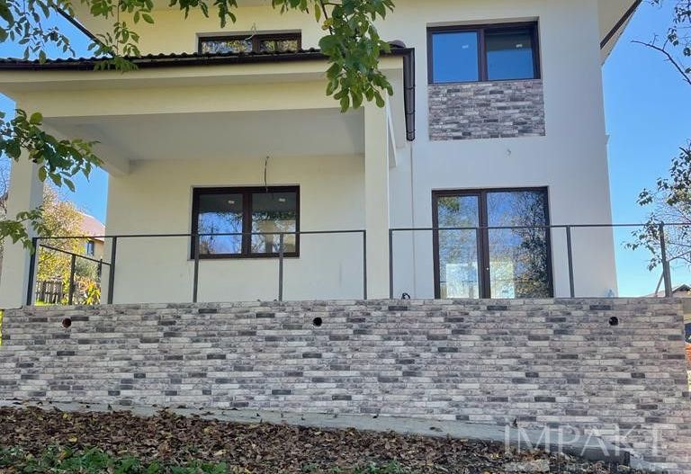 Ansamblu de 3 case la vanzare  in Chinteni! - Poză 2