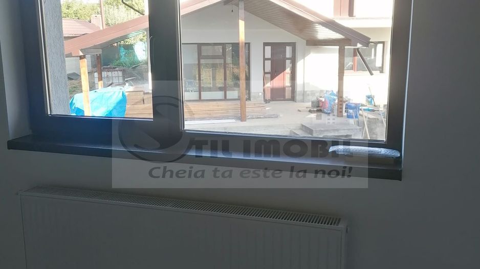 Casa /Vila de inchiriat Bucium - 850 euro - Poză 4