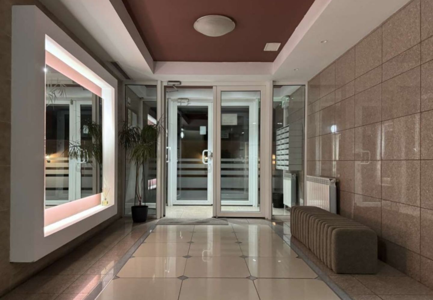 BLOC NOU ULTRALUX 3 CAMERE + TERASA PANORAMICA TIMPURI NOI + PARCARE - Poză 2