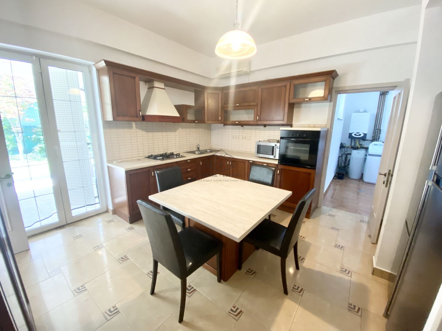 VILA LA INCHIRIERE CU 6 CAMERE IN COMPLEX REZIDENTIAL, IANCU NICOLAE - Poză 4