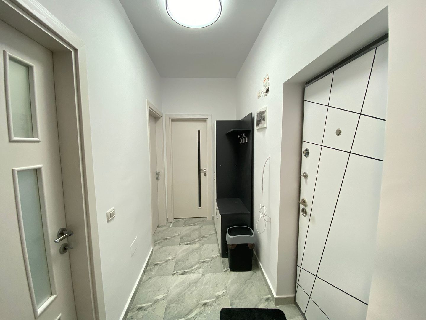 De inchiriat apartament de 2 camere zona Militarii/Parcare inclusa MD1 - Poză 10