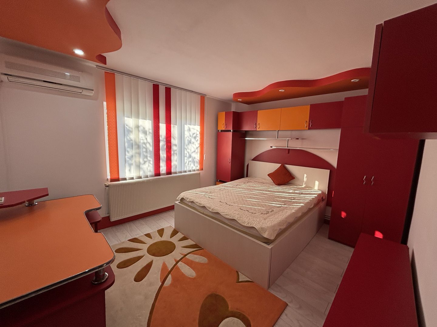 Apartament generos 2 camere - Poză 6