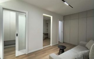 1 Camera Decomandata, Centru, P-ta Mihai Viteazu, Modern, Parcare - Poză 2