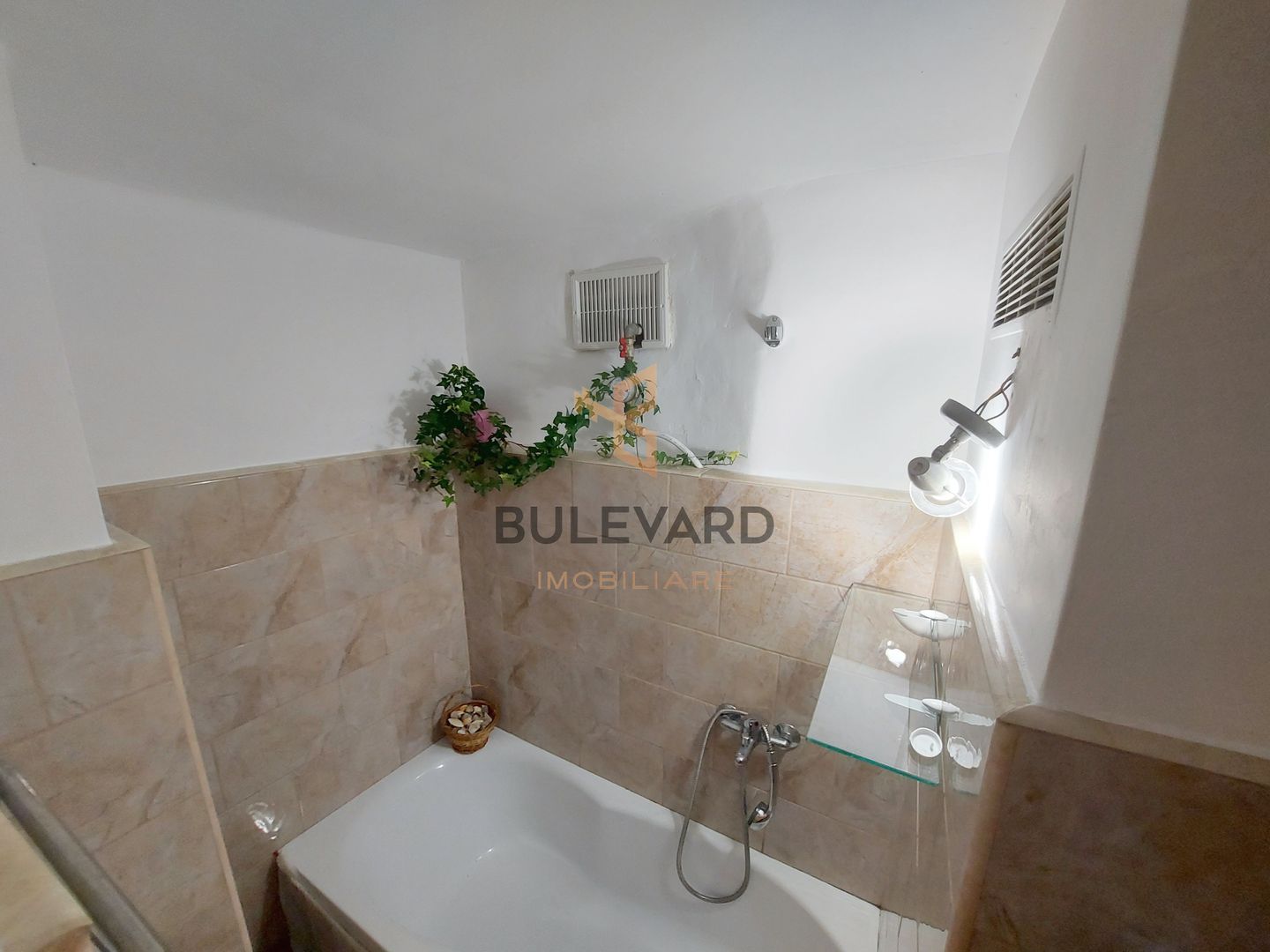 Apartament cu o camera in zona ultracentala! - Poză 4