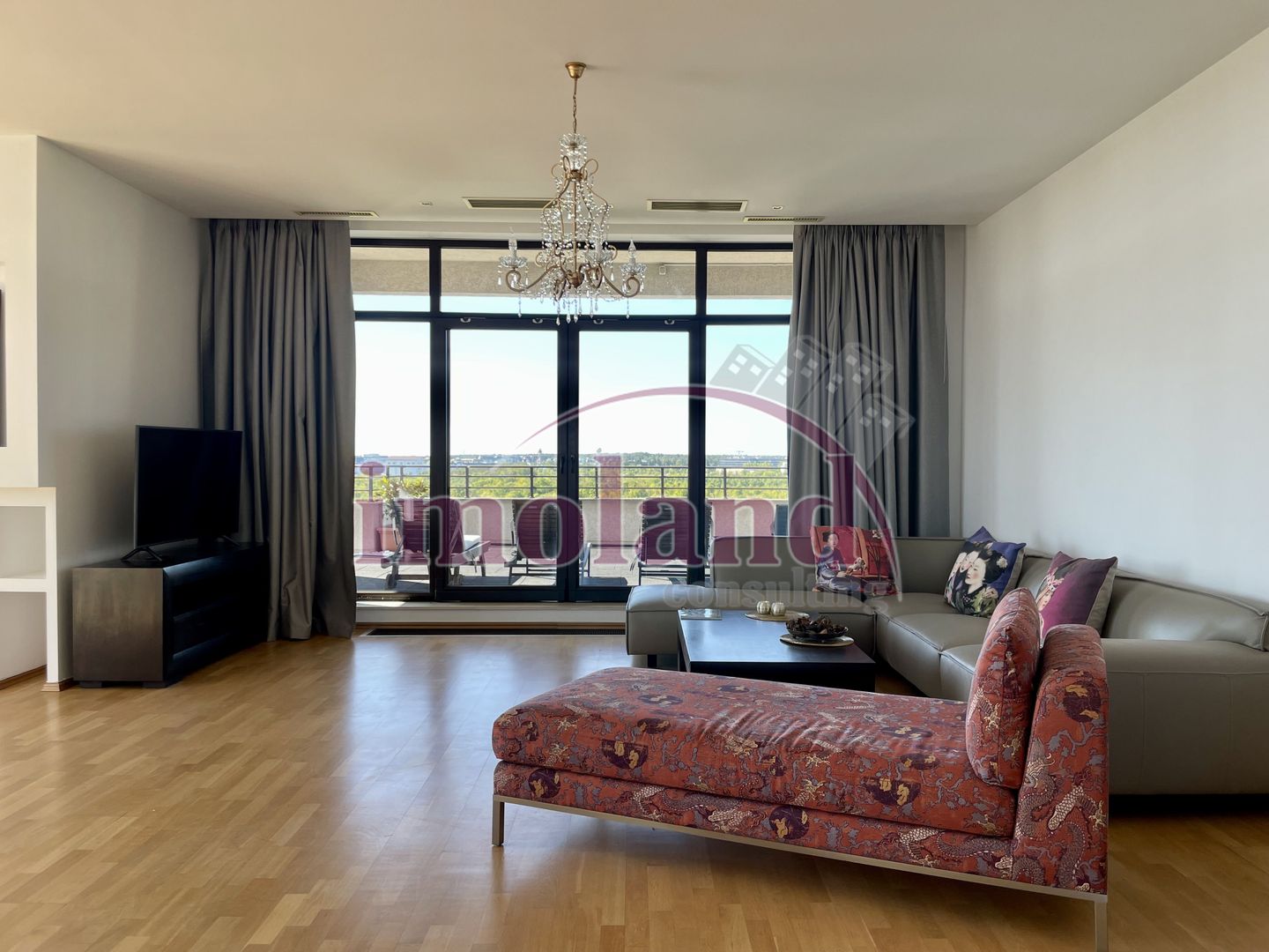 Închiriere Penthouse - 250 mp utili + 320 mp terasă panoramică | Iancu Nicolae - Poză 10