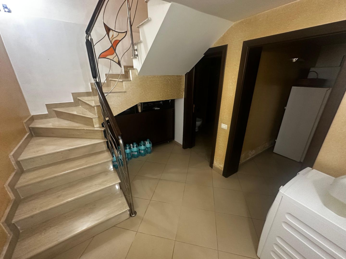 CASA INDIVIDUALA, 9 CAMERE, TEREN 475 MP, MOBILAT/UTILAT, COMIS 0% - Poză 19