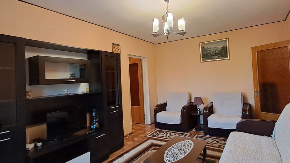 Închiriere apartament 2 camere zona Tineretului - Poză 1