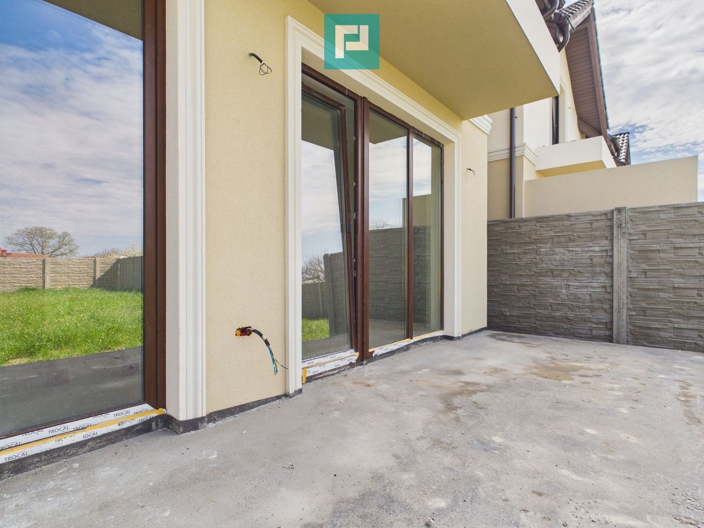 Duplex spațios 102 mp utili, teren 350mp in Covaci - Poză 31