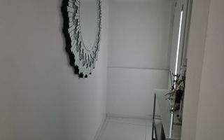 Casă cu 5 camere în Răcădău, Brașov - Poză 4