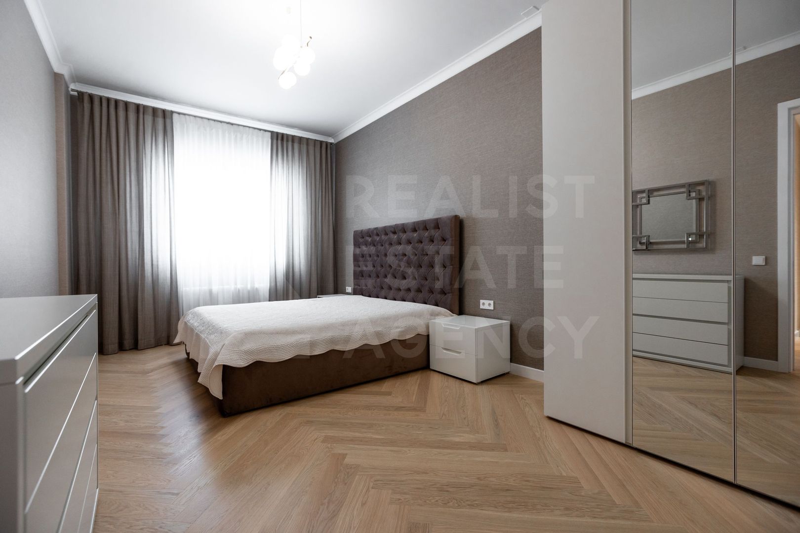 Chirie, apartament, 2 camere, str. București, Centru - Poză 10