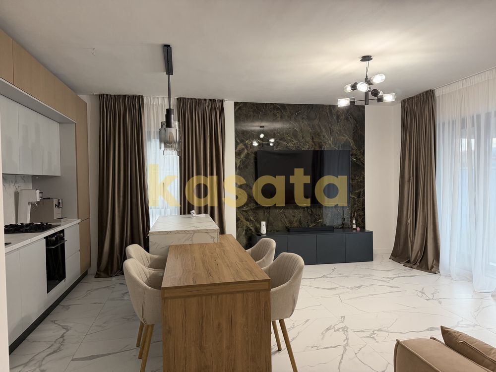 Apartament de inchiriat cu 2 camere și curte privată de 155 mp - Poză 2