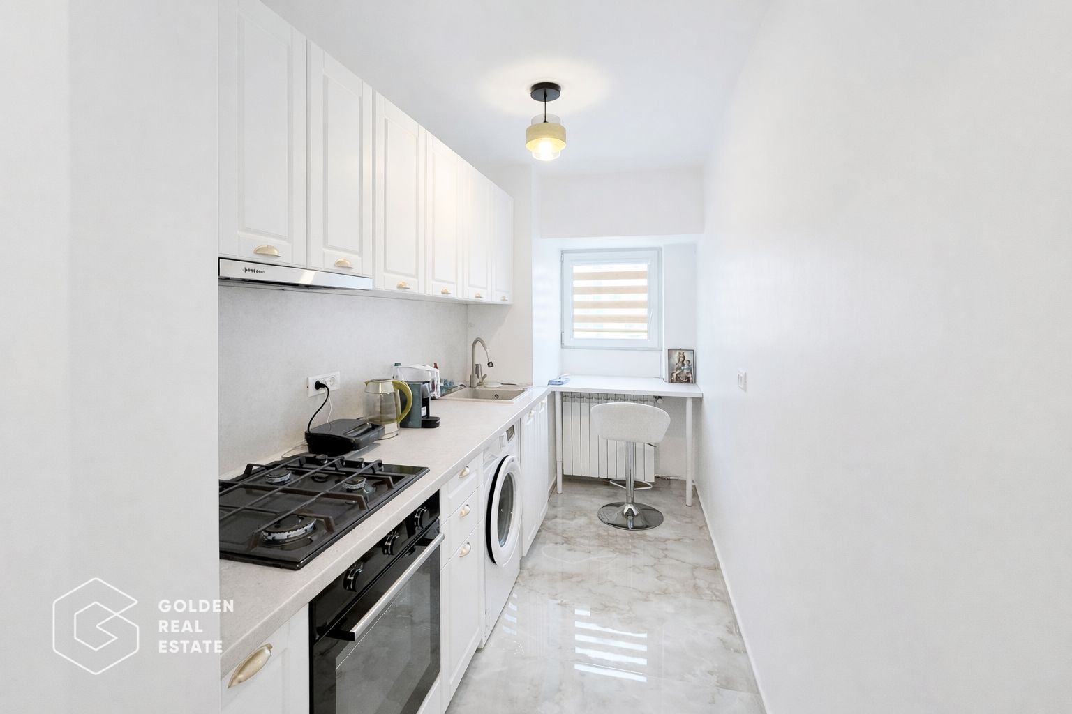 Garsonieră de închiriat, ideala pentru birou, Piața Alba Iulia, Sec 3 - Poză 4