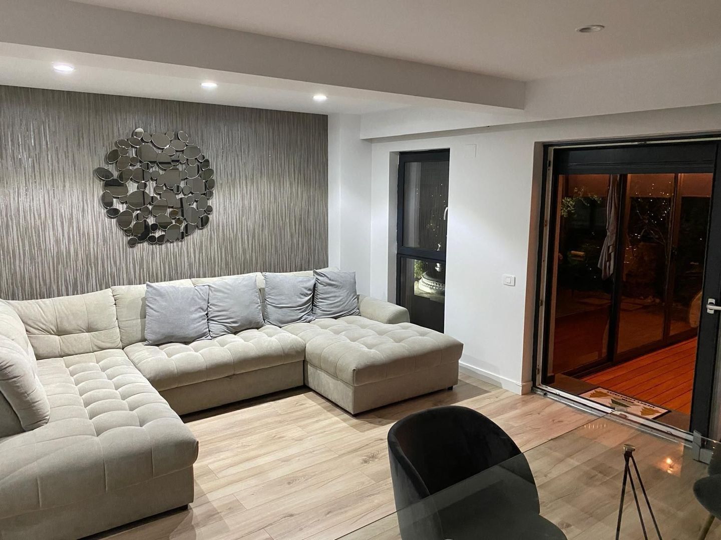 Vila de inchiriat |4 camere | langa Porsche Pipera | zona exclusivista - Poză 1