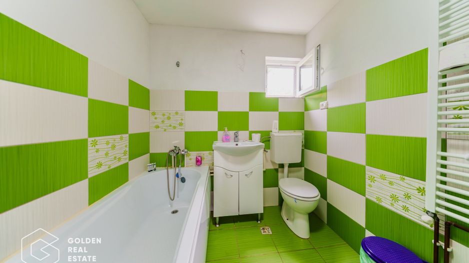 Afacere la cheie: Pensiune functionala sau casa de locuit, Ghioroc - Poză 15
