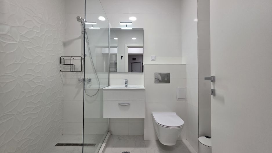 Apartament 2 camere lux decomadat Pipera Rond OMV70 metri - Poză 12