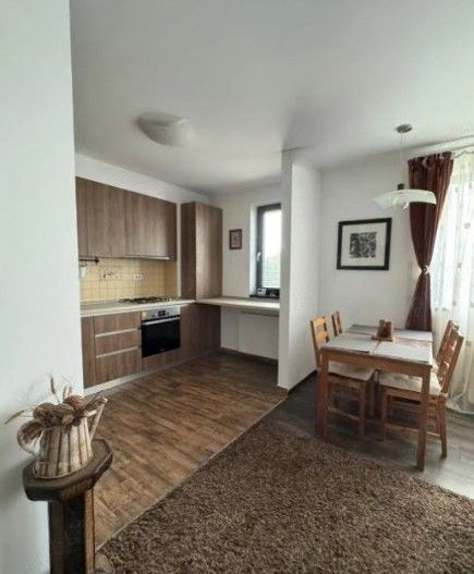 Apartament 2 camere de închiriat Otopeni central - Poză 4