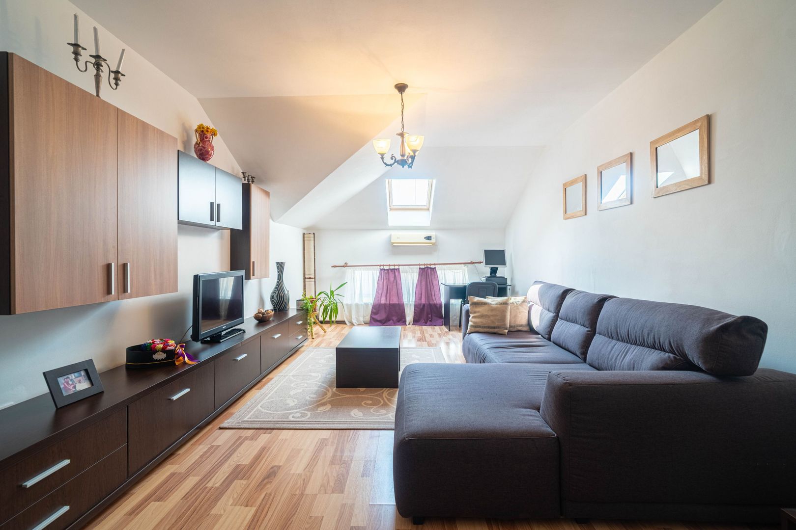 REZERVAT! Apartament 2 camere spațios | Parcare & cheltuieli mici - Poză 2