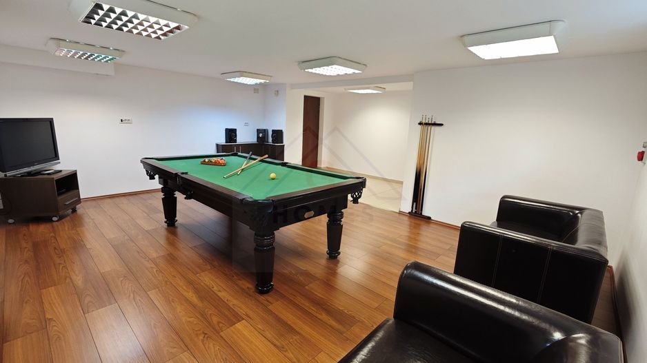 Casa spatioasa. Pretabil si pt. clinica, invatamant, camin varstnici. - Poză 36