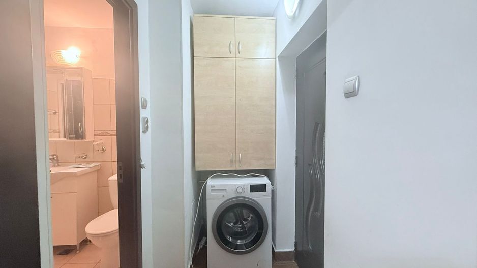 APARTAMENT 2 CAMERE MOBILAT & UTILAT CENTRALA TERMICA BLOC 1984 - Poză 9