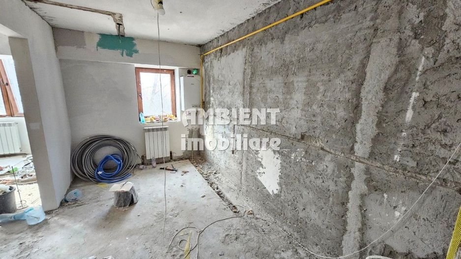 Apartament cu 3 camere, etaj 2, in renovare, zona TRAIAN; - Poză 5