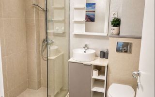 Studio la doi pasi de mare- (COD10) MAMAIA SAT - Poză 5