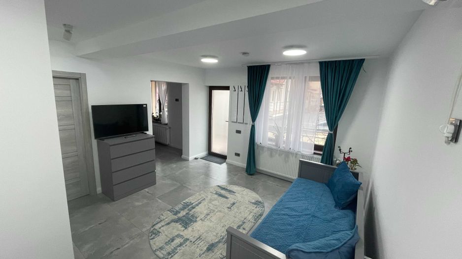 Inchiriere apartament 2 camere in curte privata militari - Poză 2
