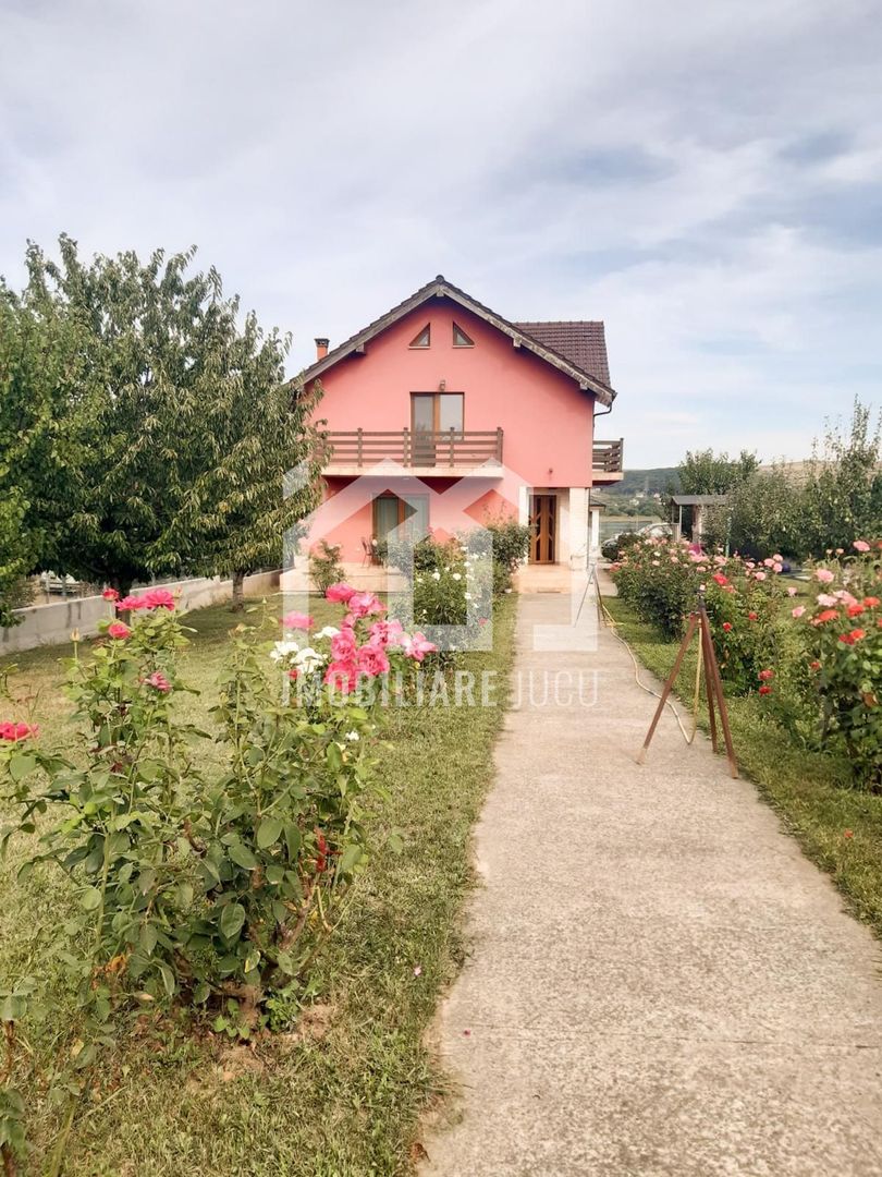 Casa individuala, 3 camere, 220mp, Teren 973, Livada Jucu de Mijloc - Poză 4